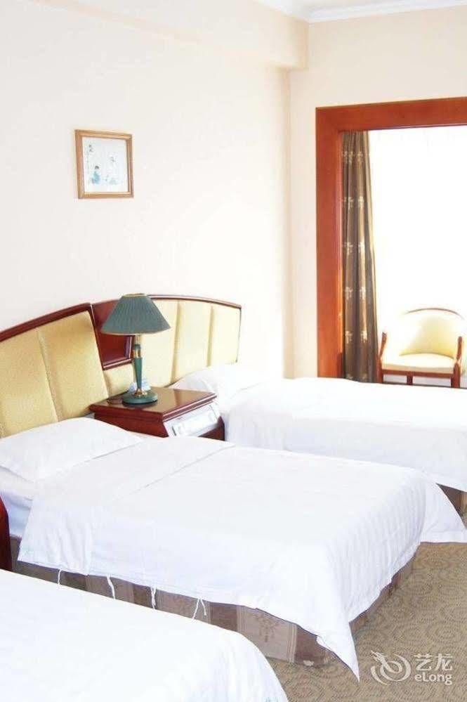 Hampton By Hilton Dalian Zhongshan Экстерьер фото